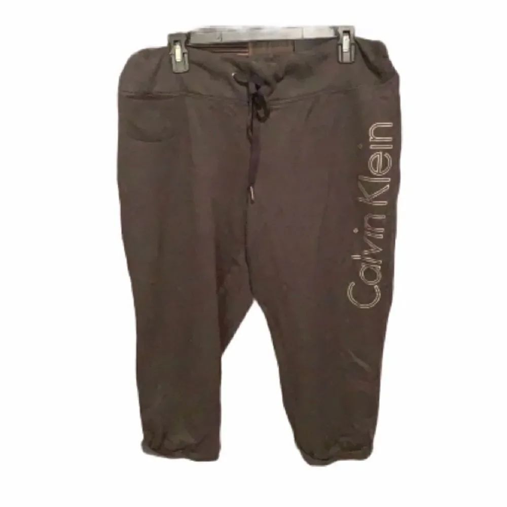 Calvinย KleinโCapriโfoilโspellโoutโlogoโjoggers